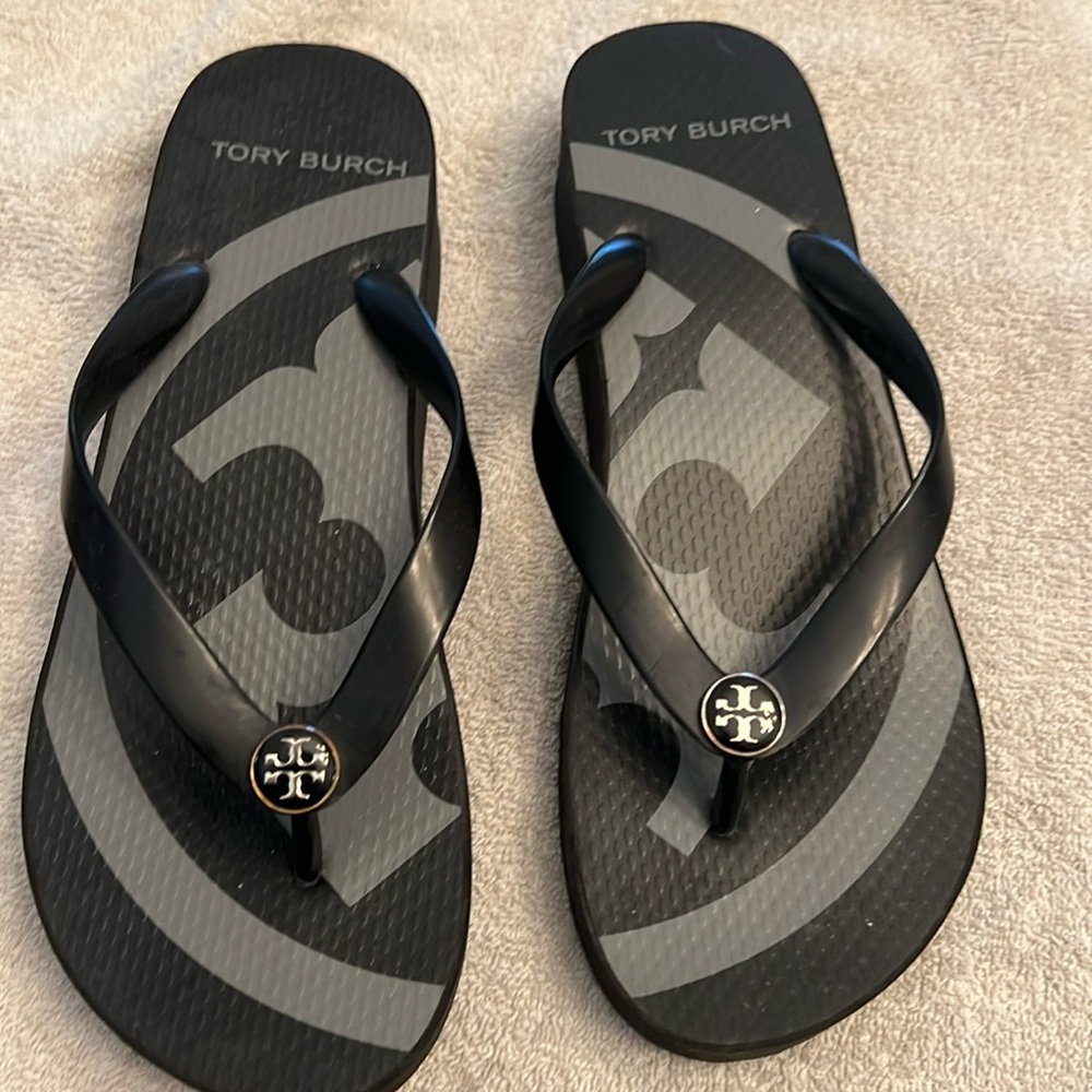 Tory Burch black wedge flip flops size 7 1/2 excellent condition